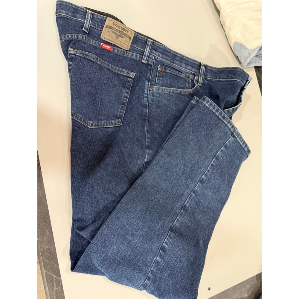 Men’s Wrangler Jeans Denim Regular Fit Straight Leg Size 42/30